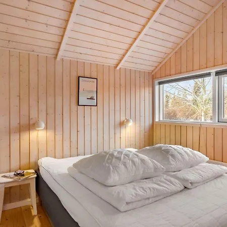 Semesterbostad Svalevaenget X