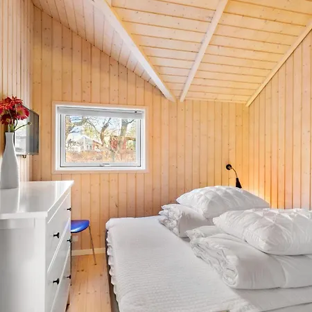 Semesterbostad Svalevaenget X